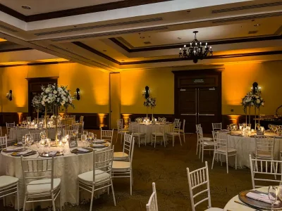 Iluminación de Ambientación en Marriott Belén